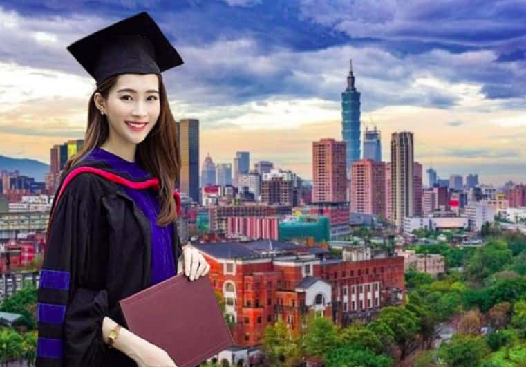 Tuyển sinh du học Đài Loan hệ 1+4